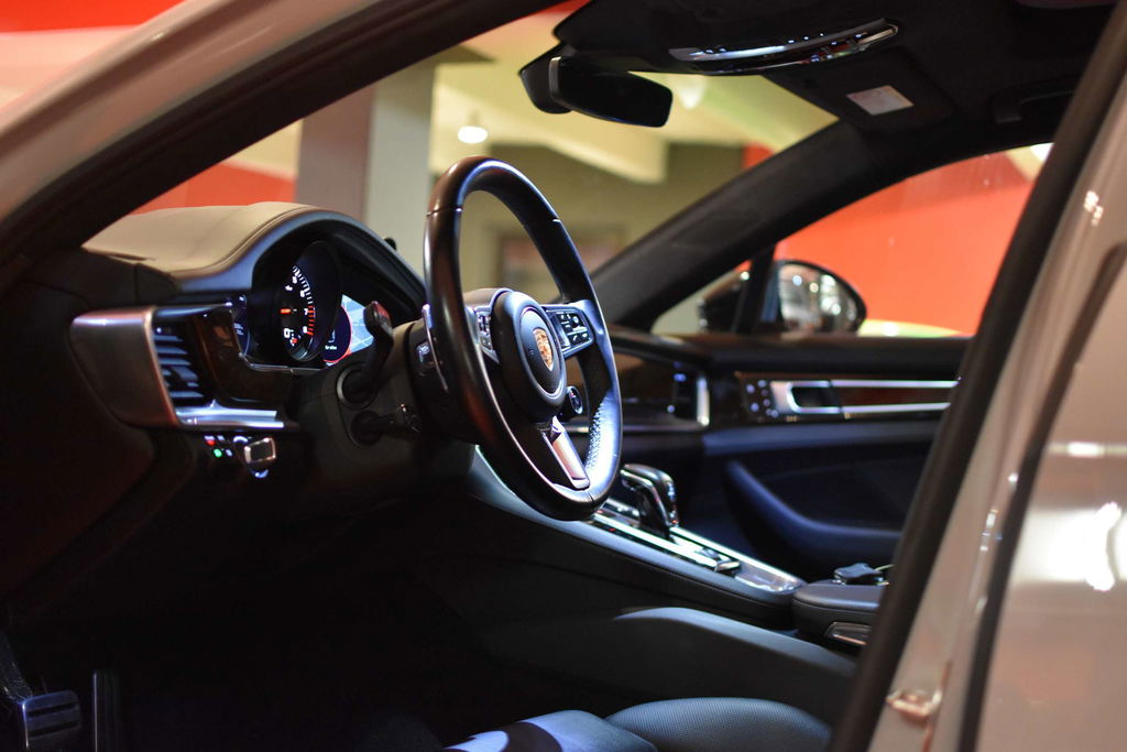 Porsche Panamera Turbo