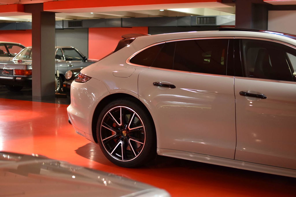 Porsche Panamera Turbo