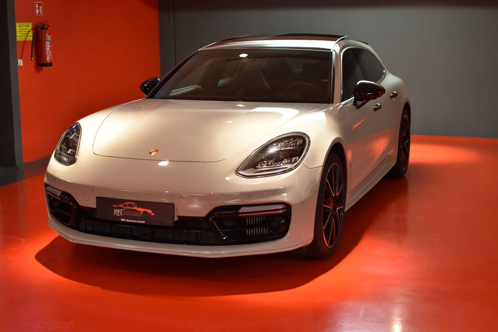 Porsche Panamera Turbo