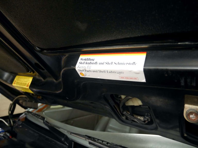 Porsche 944 Turbo Cabriolet