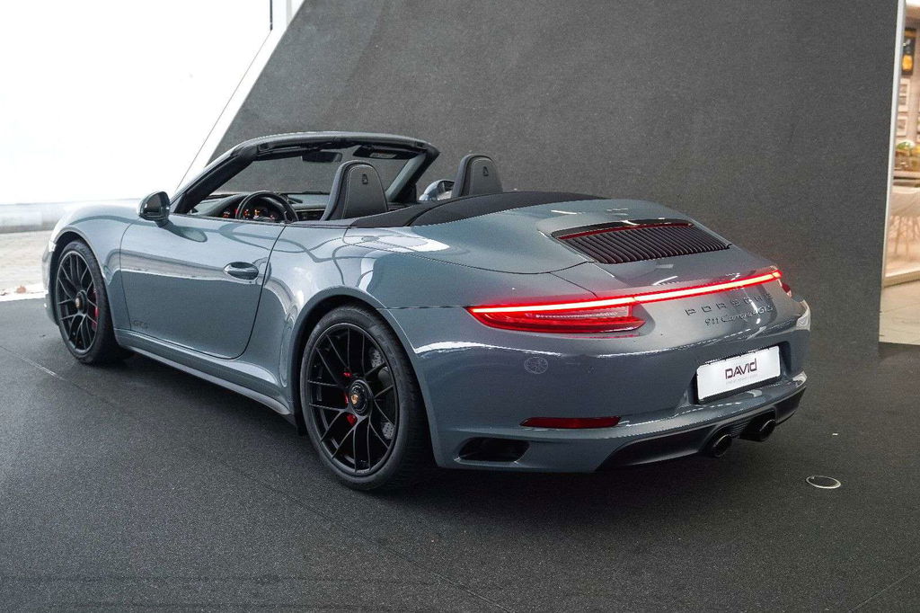 Porsche 991.2 Carrera 4 GTS