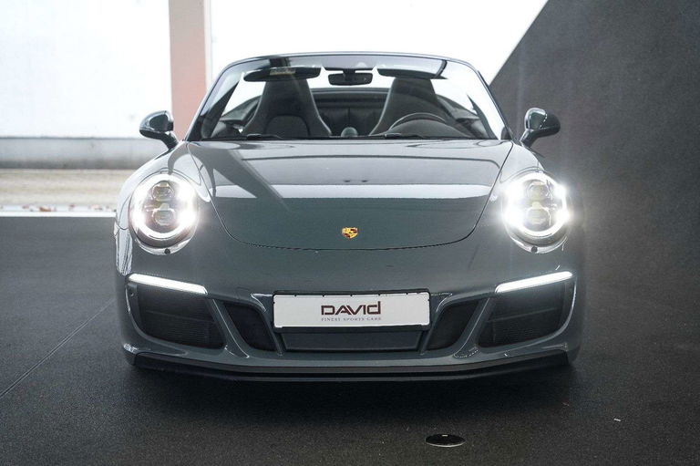 Porsche 991.2 Carrera 4 GTS
