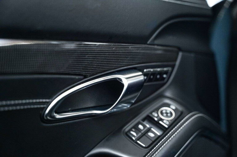 Porsche 991.2 Carrera 4 GTS