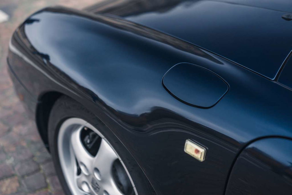 Porsche 993 Carrera 3.8