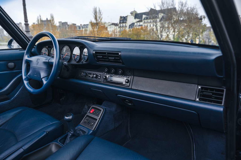Porsche 993 Carrera 3.8