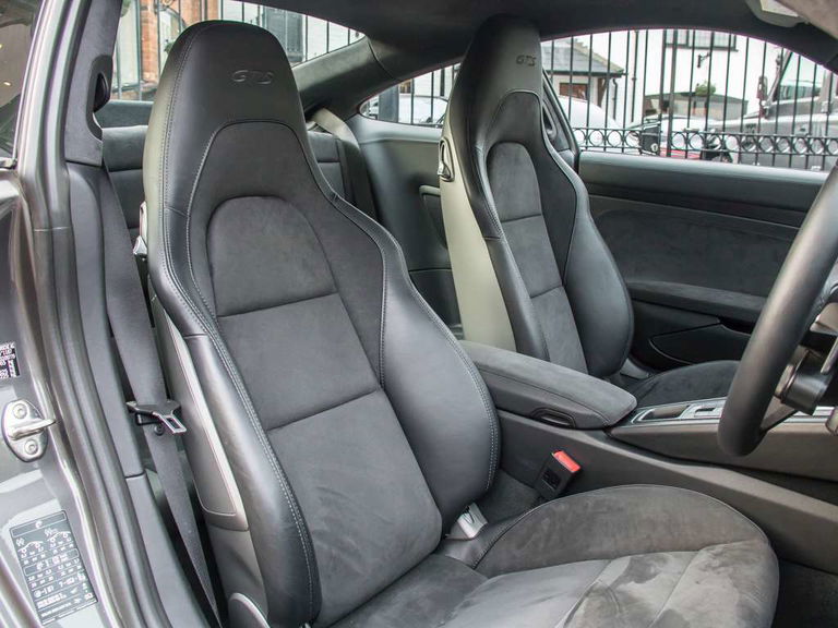 Porsche 991.2 Carrera 4 GTS