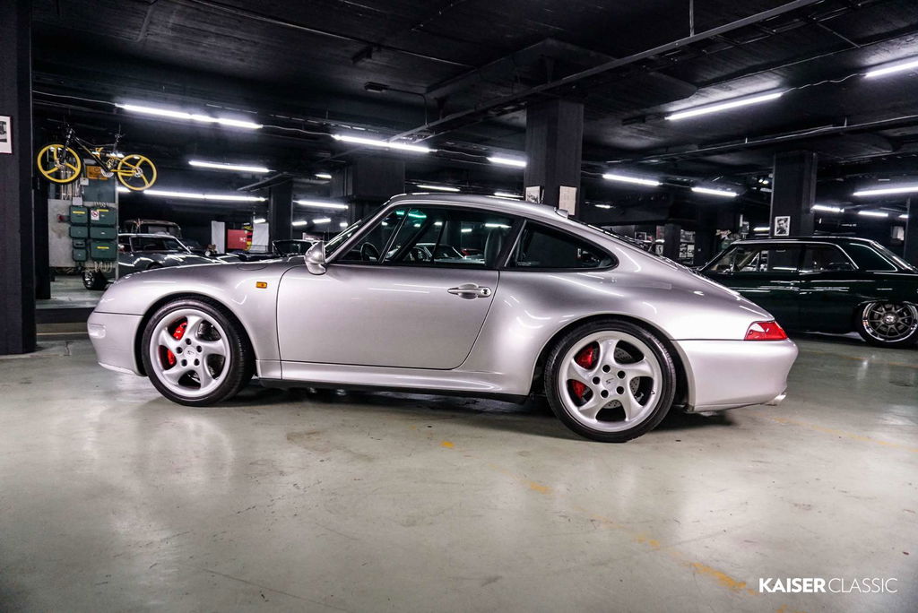 Porsche 993 Carrera 4S