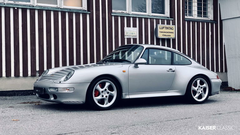 Porsche 993 Carrera 4S