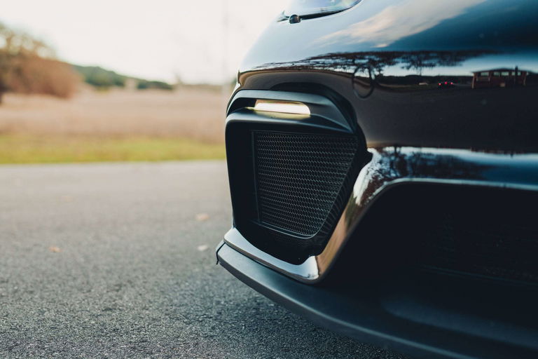 Porsche 718 Cayman GT4