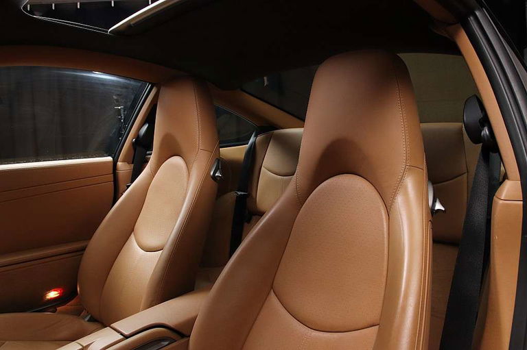 Porsche 997.2 Carrera GTS