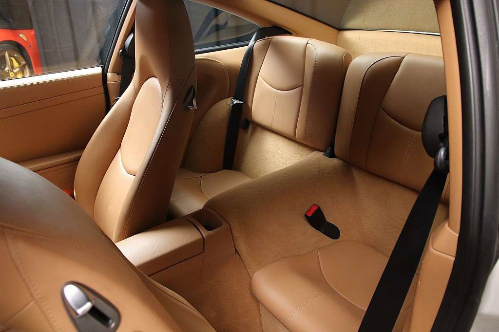 Porsche 997.2 Carrera GTS