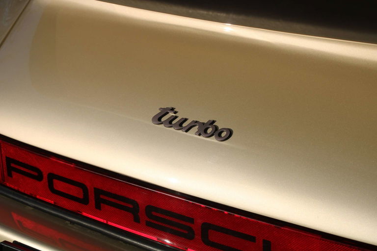 Porsche 911 Turbo 3.0