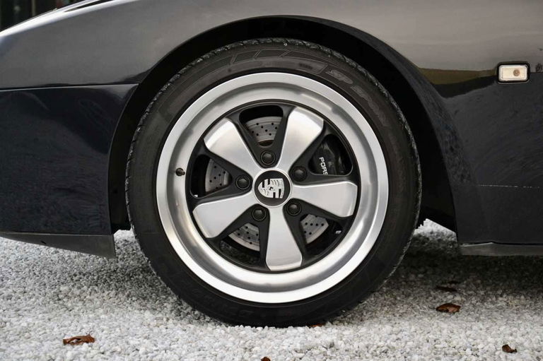 Porsche 944 Turbo Cabriolet