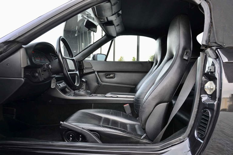 Porsche 944 Turbo Cabriolet