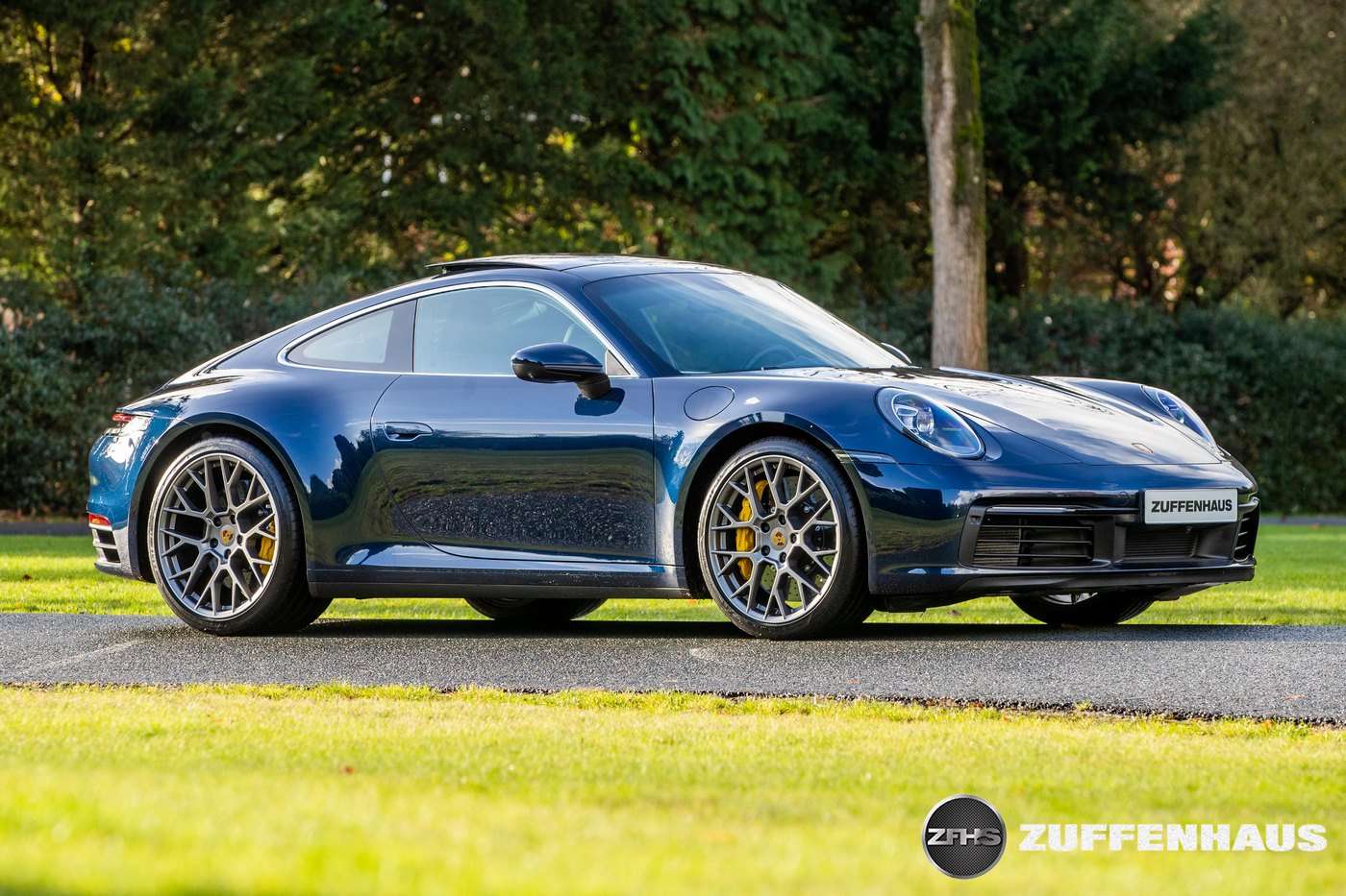 PMA 1/18 ポルシェ 911 992 カレラ 4S 2019 ブルー ミニチャンプス 1/18スケール「ポルシェ911(992)カレラ4S 2019