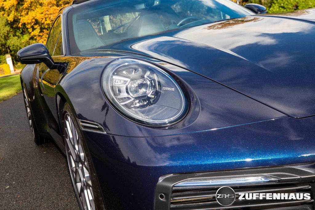 Porsche 992 Carrera 4S