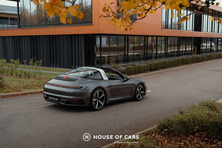 Porsche 992 Targa 4