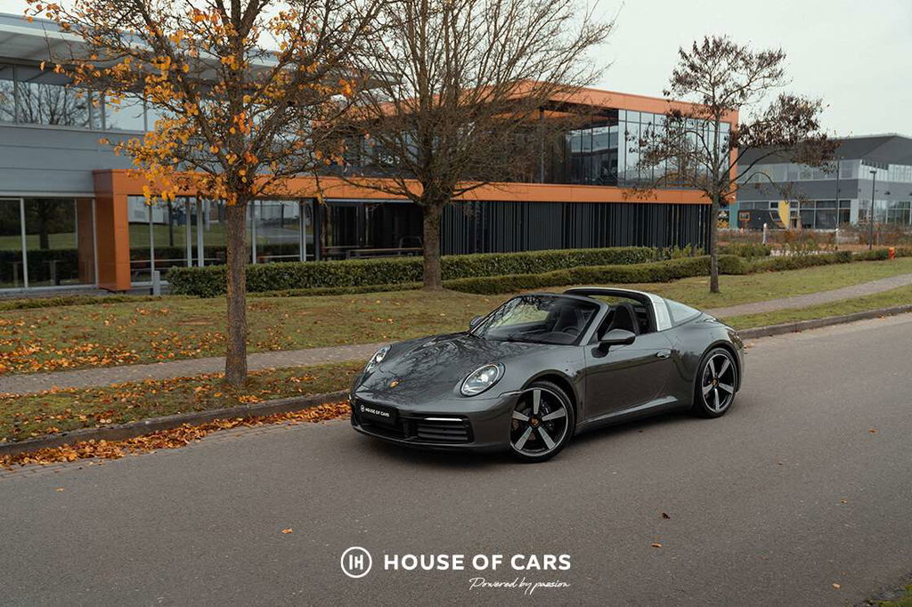 Porsche 992 Targa 4