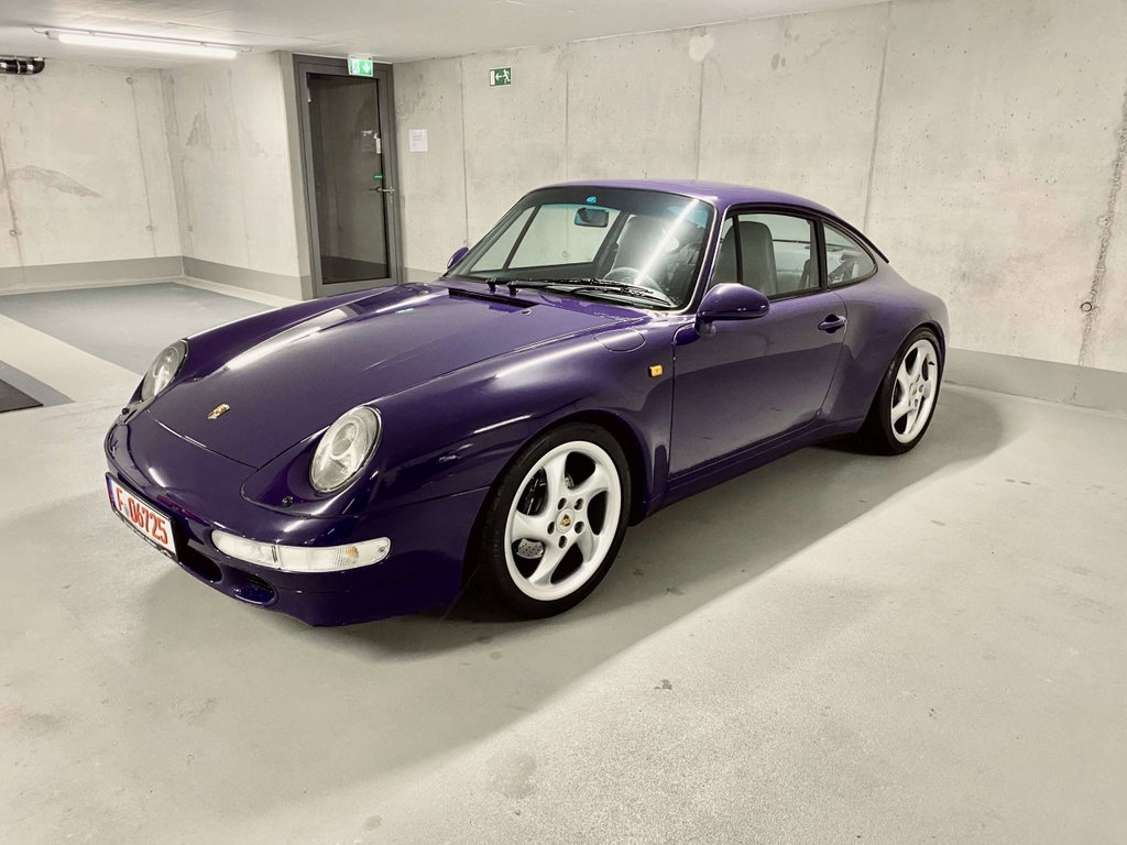 PORSCHE 911 993 Carrera 1993 avec aileron fuchsia violet 1/18
