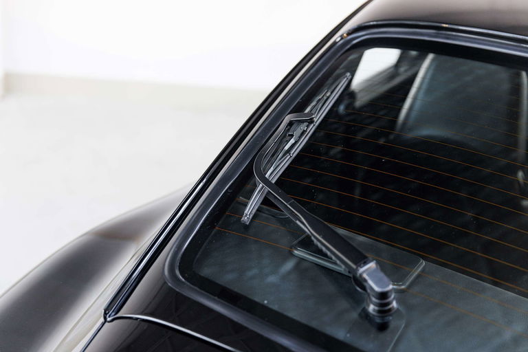 Porsche 993 Carrera 4