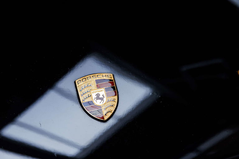 Porsche 993 Carrera 4