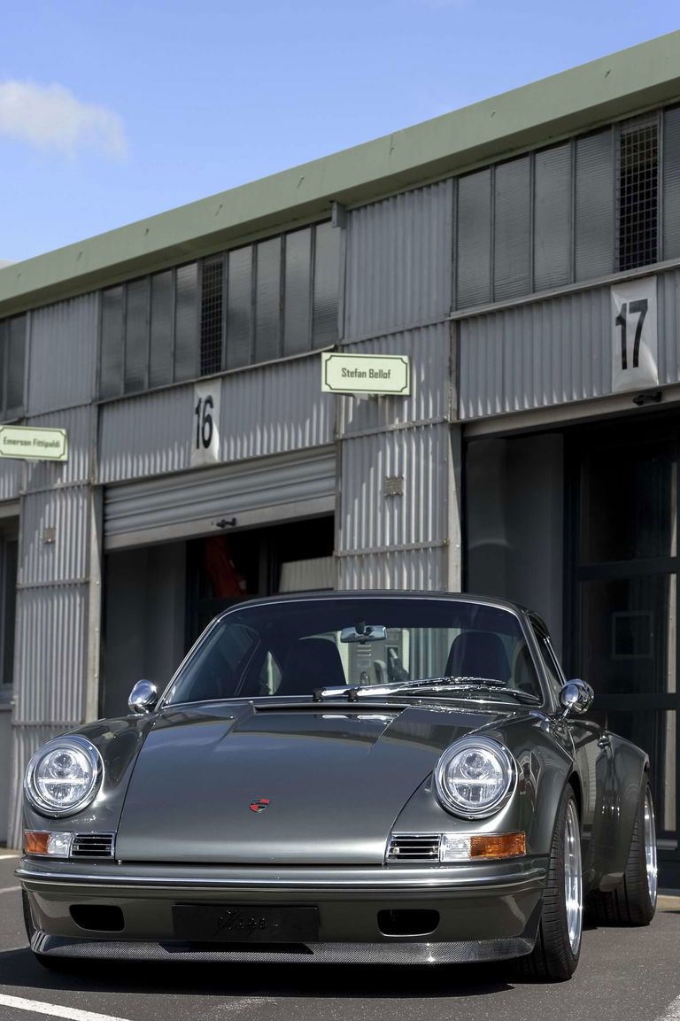 Porsche 911 Backdate