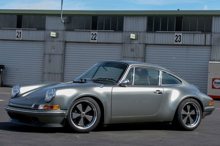 Porsche 911 Backdate