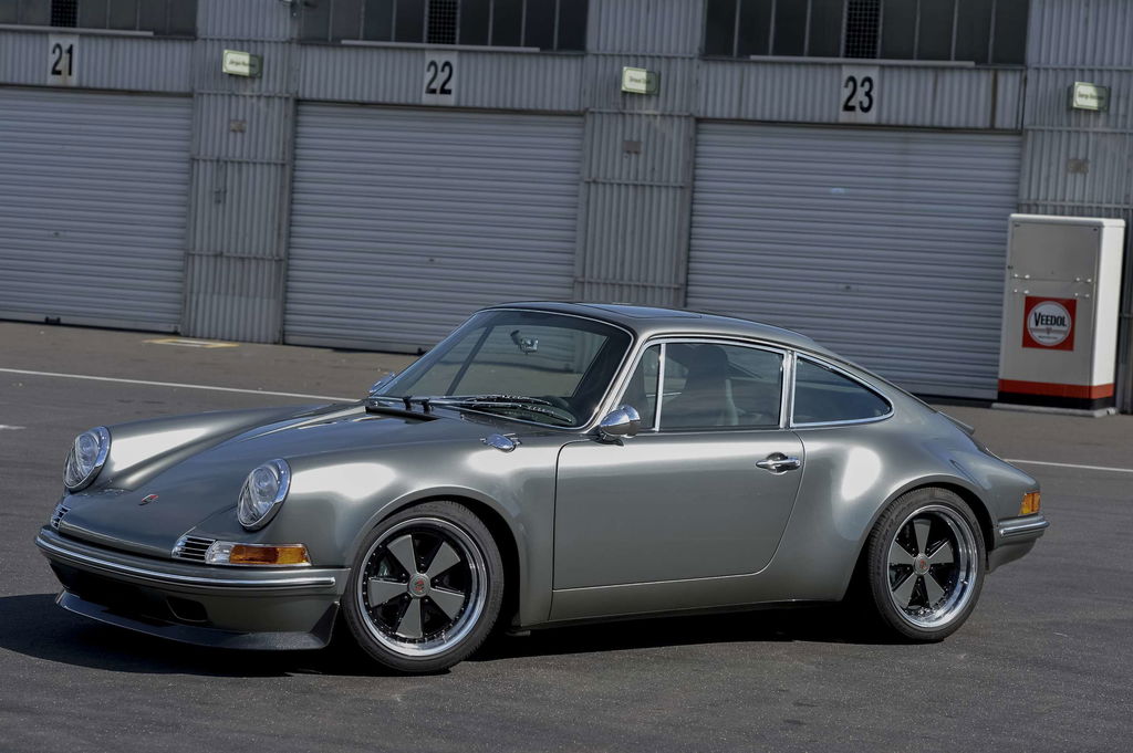 Porsche 911 Backdate