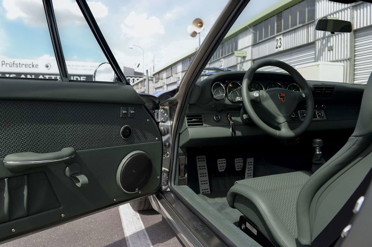 Porsche 911 Backdate