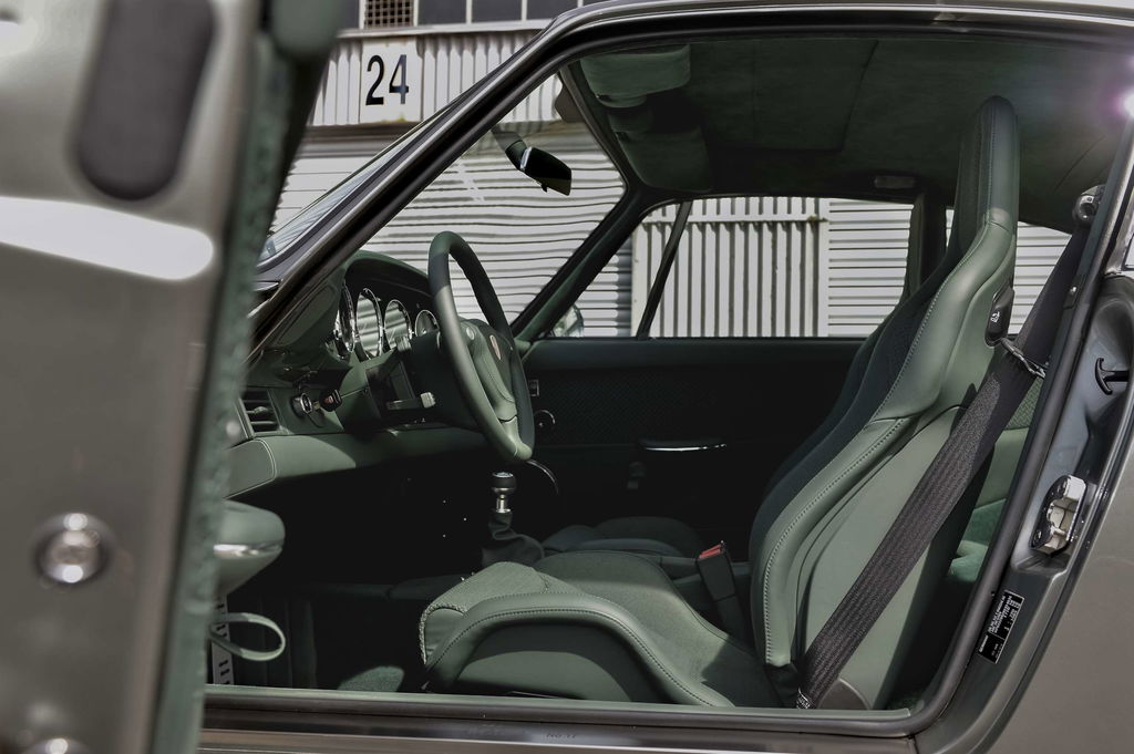 Porsche 911 Backdate