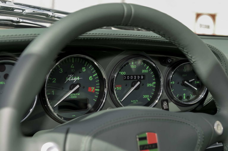 Porsche 911 Backdate