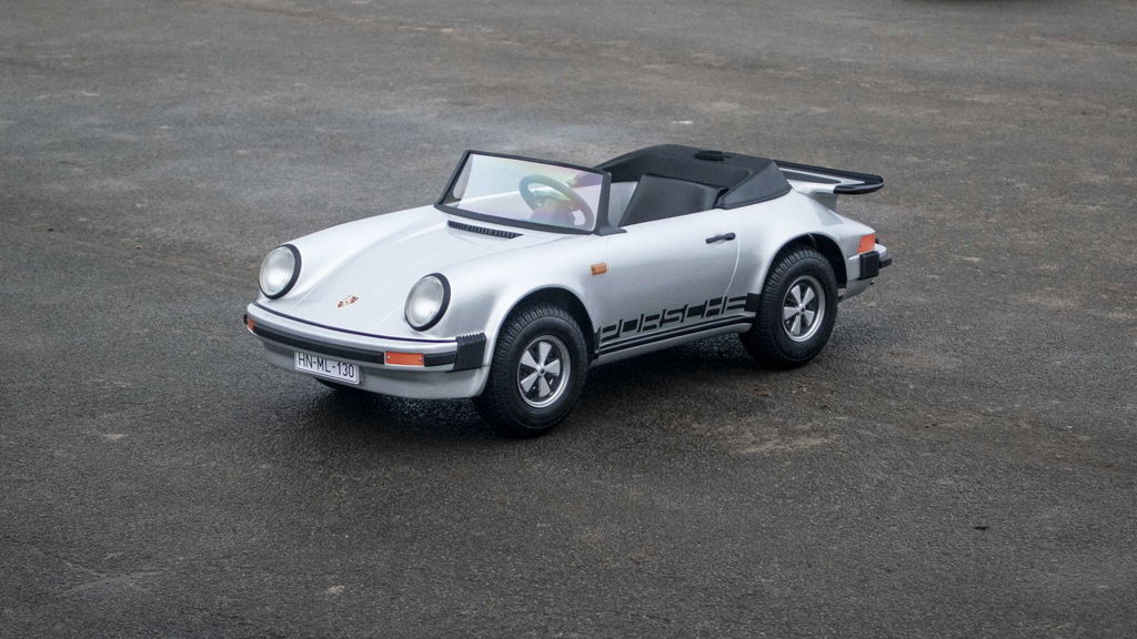 Porsche 911 Junior
