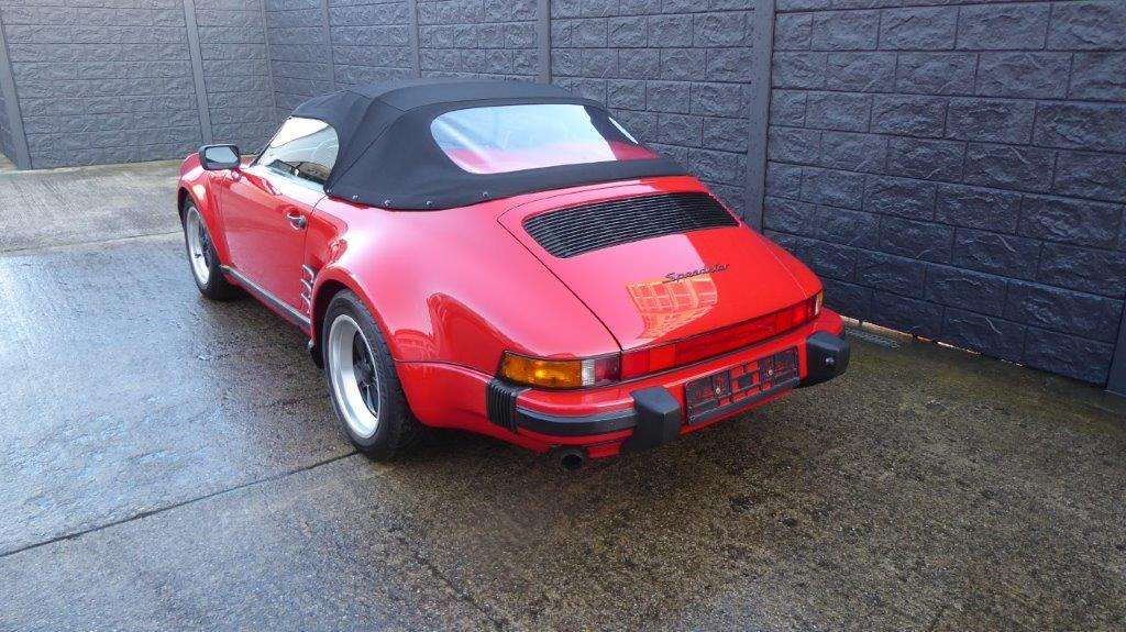 Porsche 911 Carrera 3.2 Speedster (US)