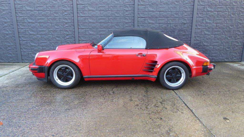 Porsche 911 Carrera 3.2 Speedster (US)