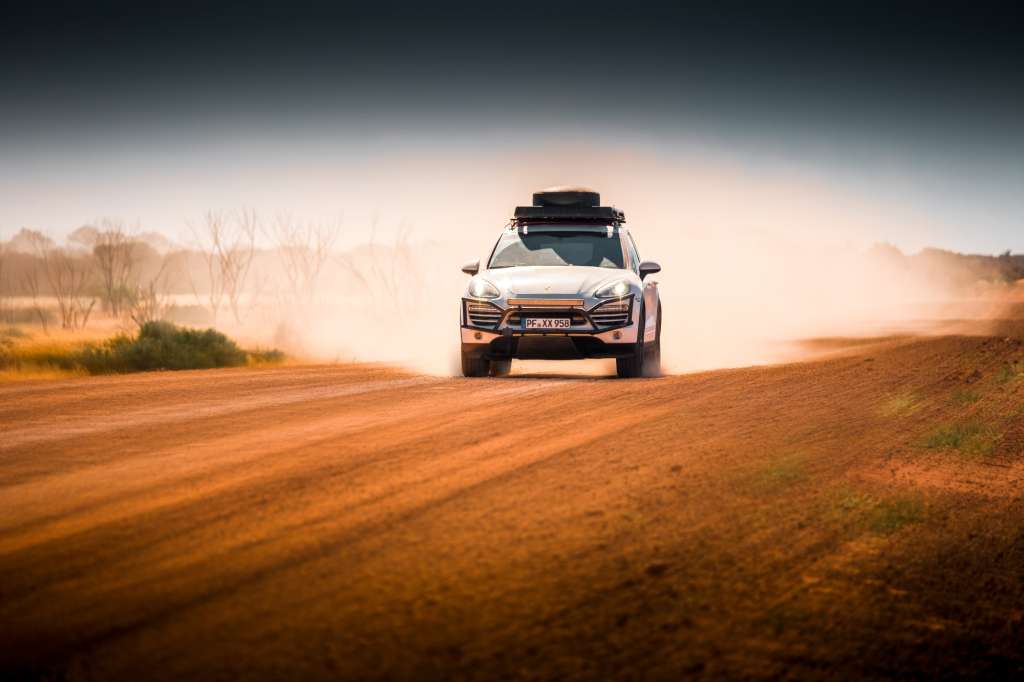 Elferspot Experience Jan Kalmar Beyond Adventure African Highlands Porsche Cayenne