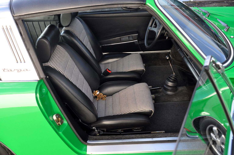 Porsche 911 S (F-Modell)