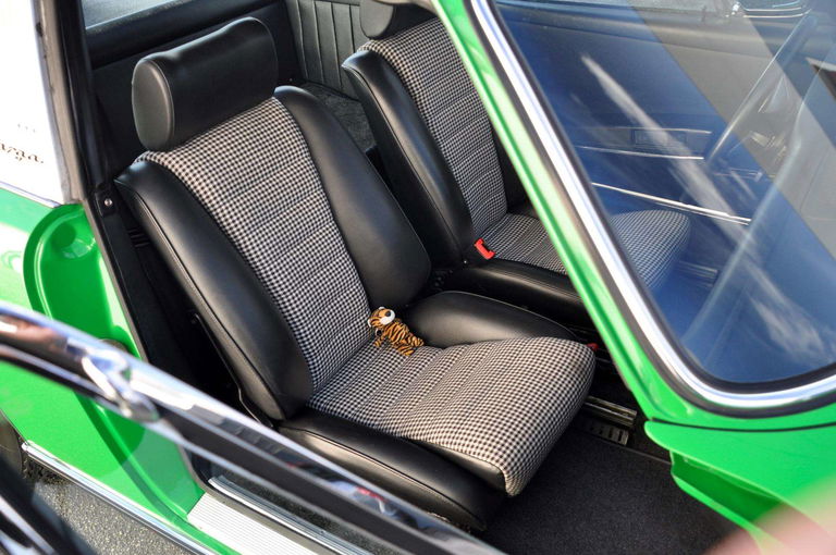 Porsche 911 S (F-Modell)