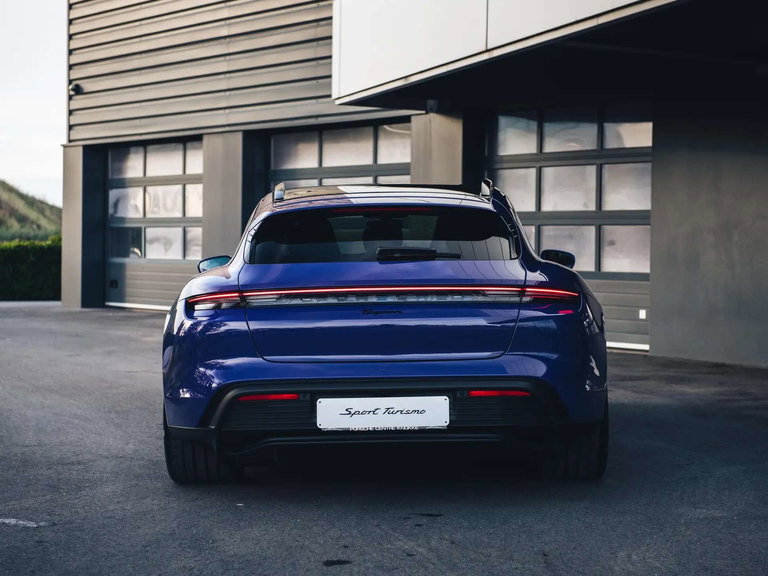 Porsche Taycan Sport Turismo