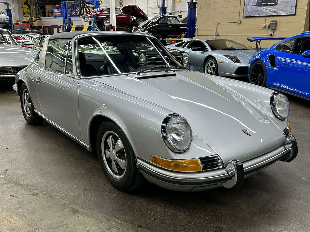 Porsche 911 E