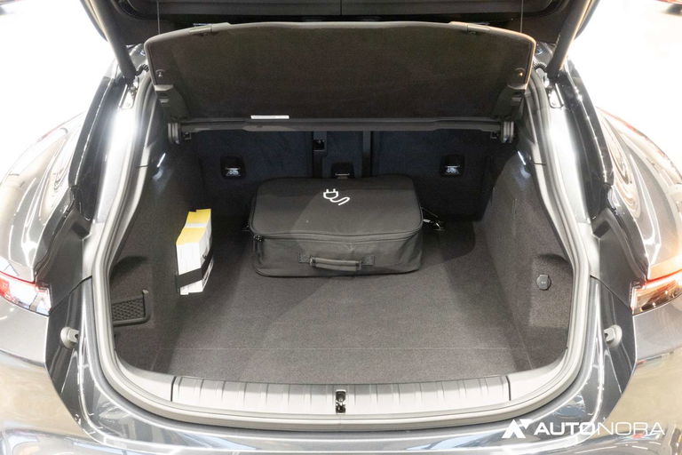 Porsche Taycan 4 Cross Turismo