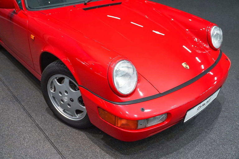 Porsche 964 Carrera 4