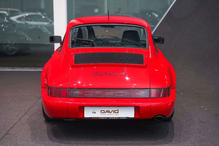 Porsche 964 Carrera 4