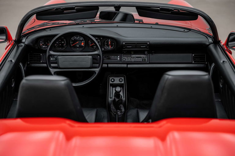 Porsche 911 Carrera 3.2 Speedster