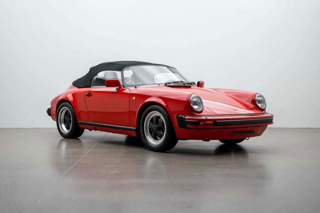 Porsche 911 Carrera 3.2 Speedster