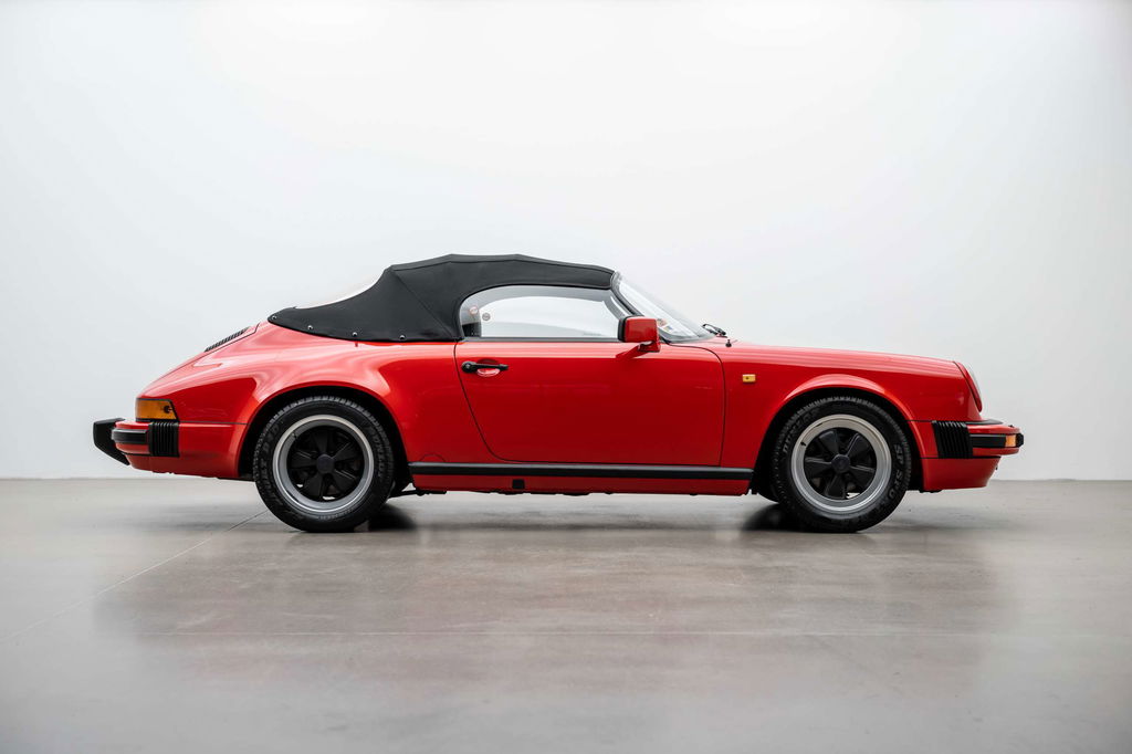 Porsche 911 Carrera 3.2 Speedster