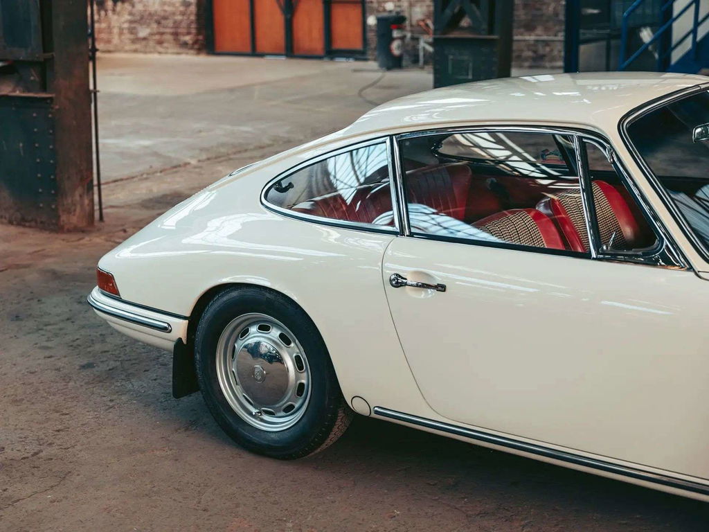 Porsche 911 (F-Modell)