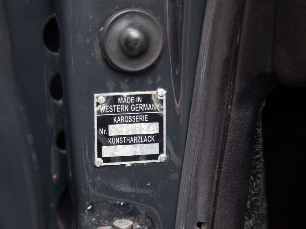 Porsche 911 S (F-Modell)