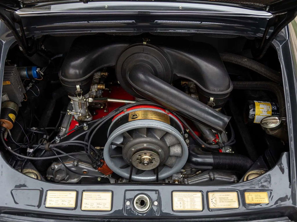 Porsche 911 S (F-Modell)