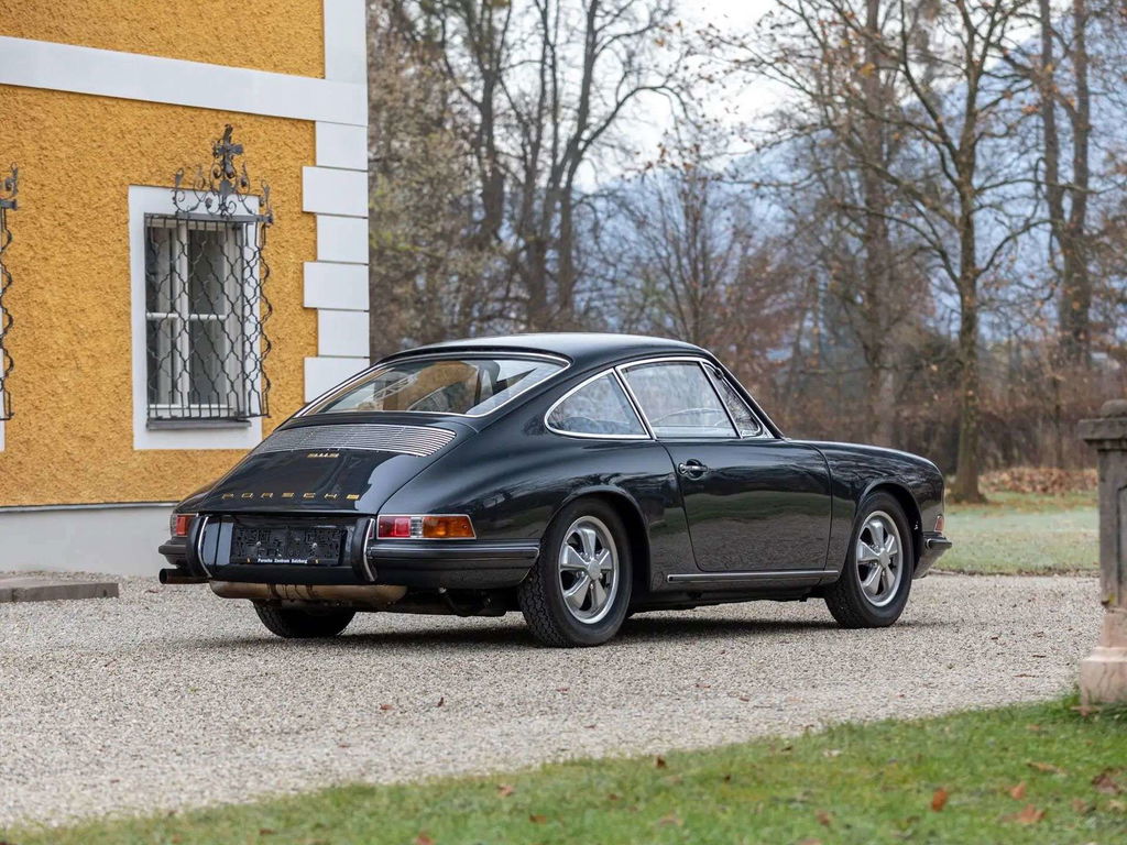 Porsche 911 S (F-Modell)