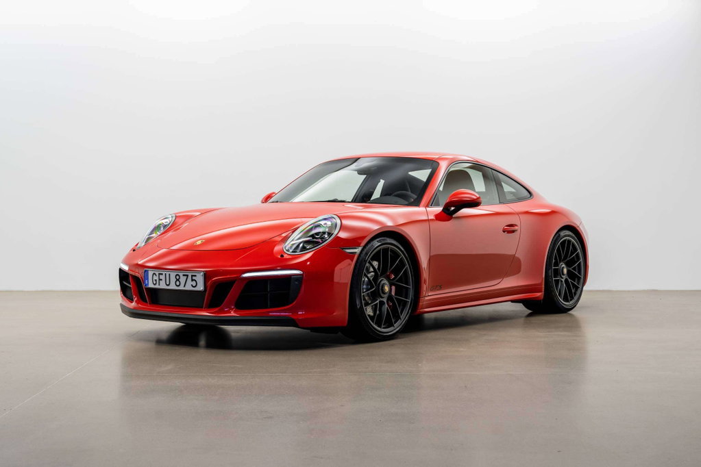 Porsche 991.2 Carrera GTS